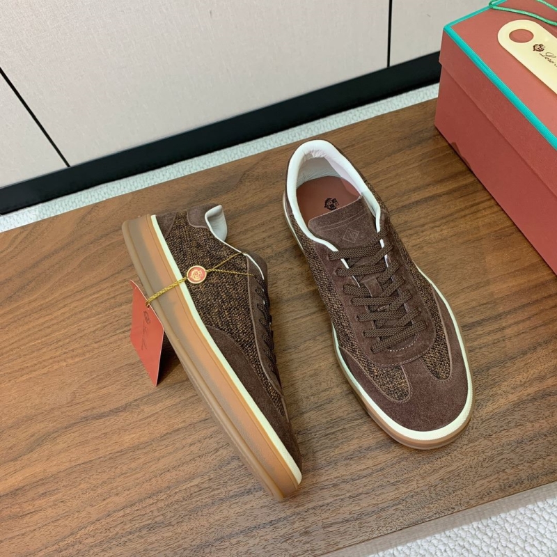 L0r0 P1ana sneakers